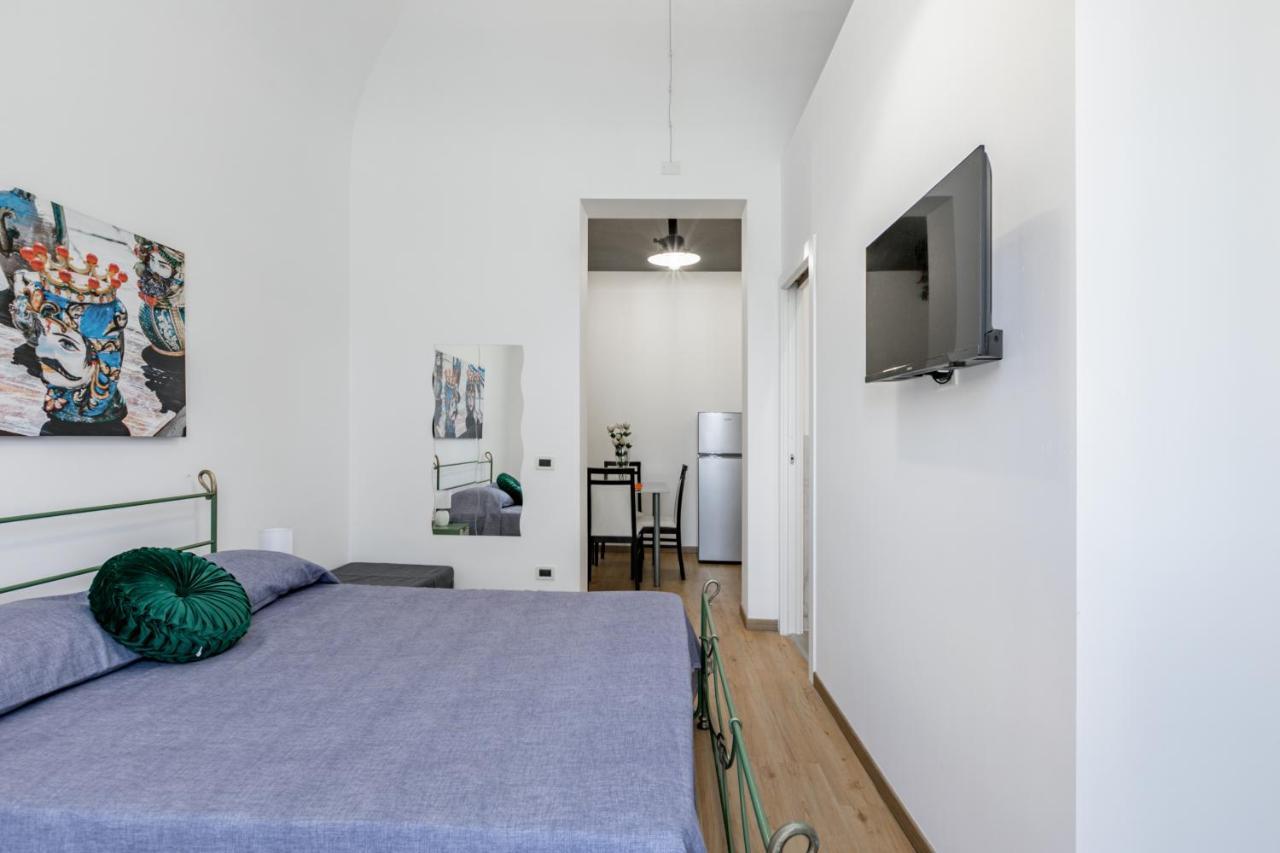 팔레르모 Corso Dei Mille Station Flat With Balcony 아파트 외부 사진